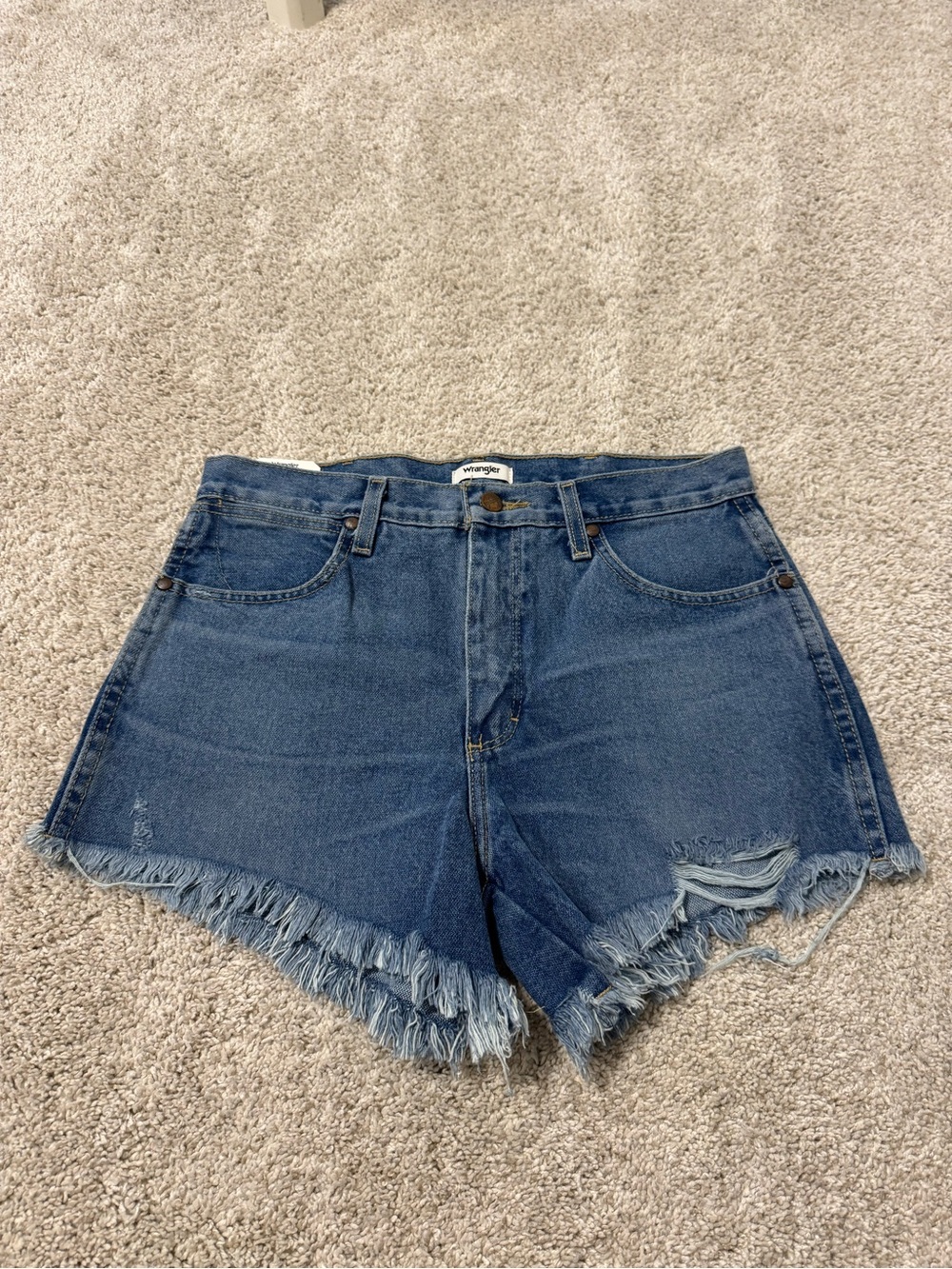 Wrangler Medium Blue Denim Frayed Hem Women’s Shorts